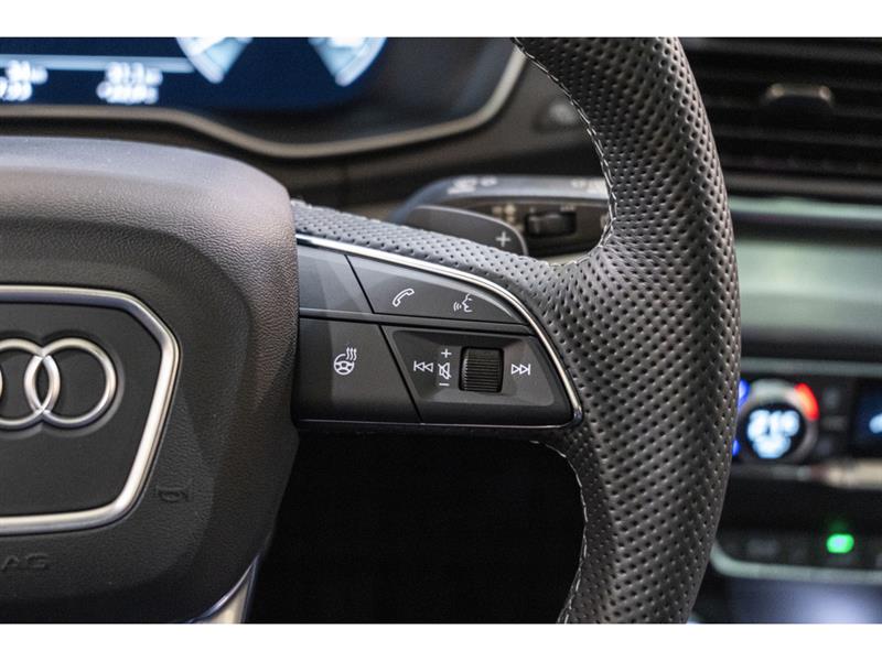 2023
Audi
Q5