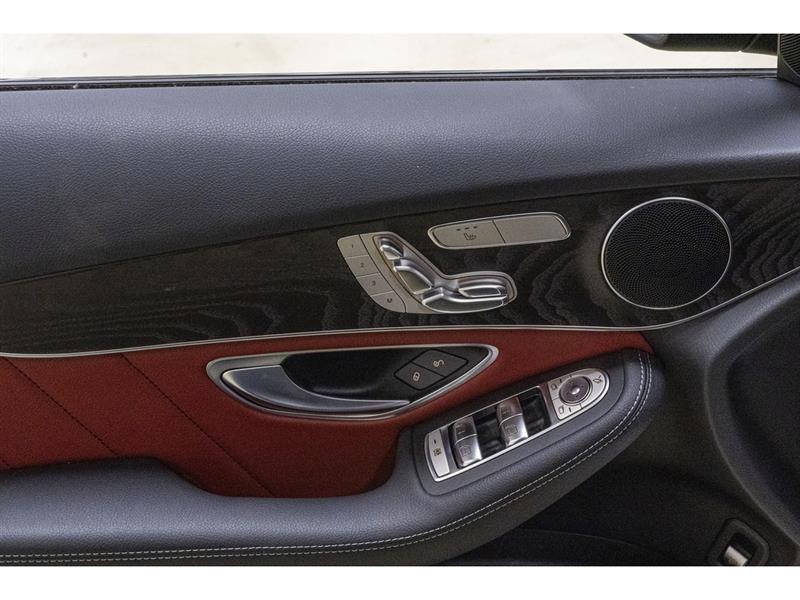 2022
Mercedes-Benz
***other***