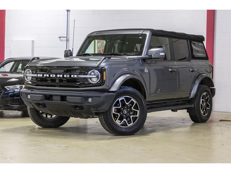 Ford Bronco Base 4 Door 4x4
